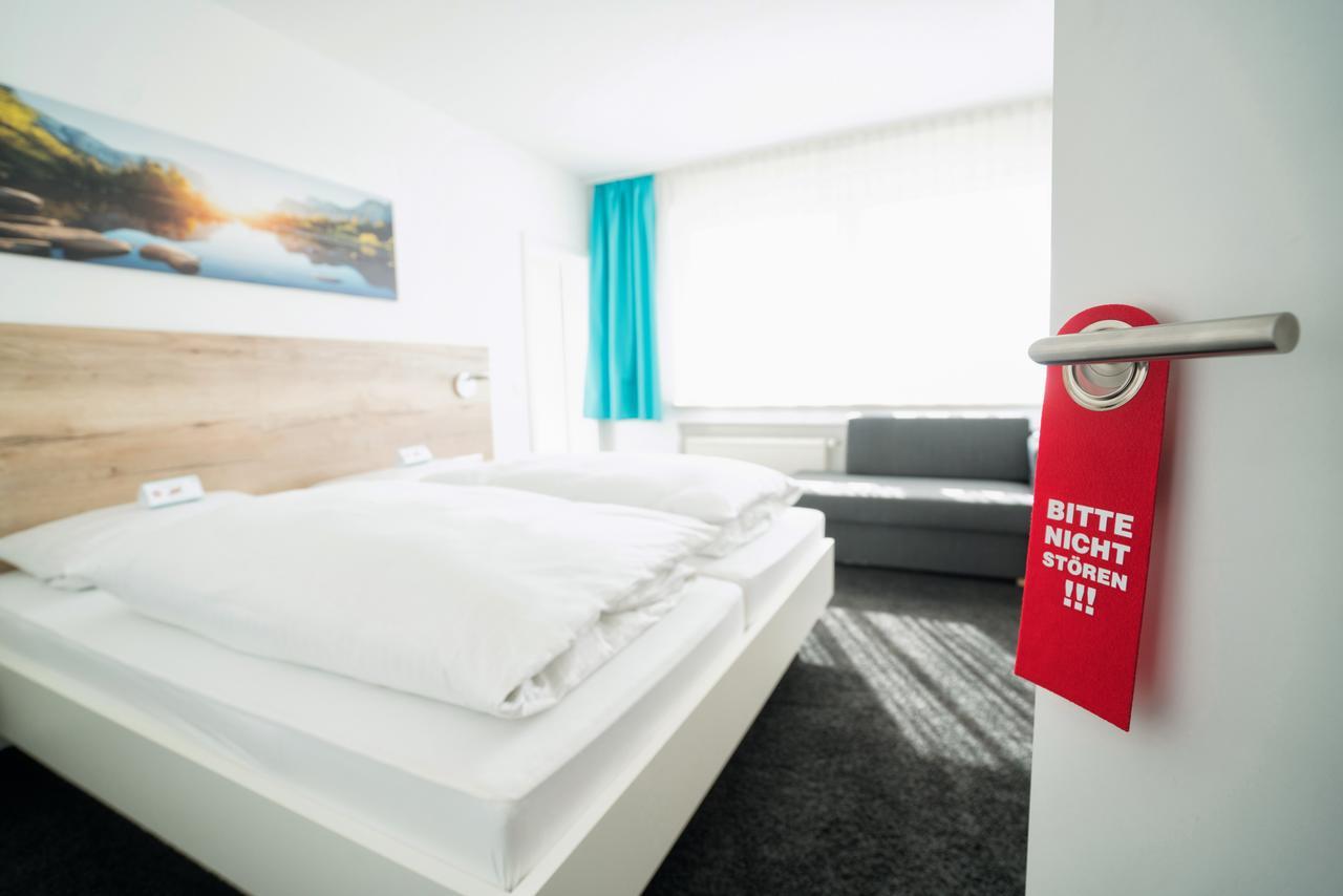 Hotel Zur Sonne Bodelshausen Екстериор снимка
