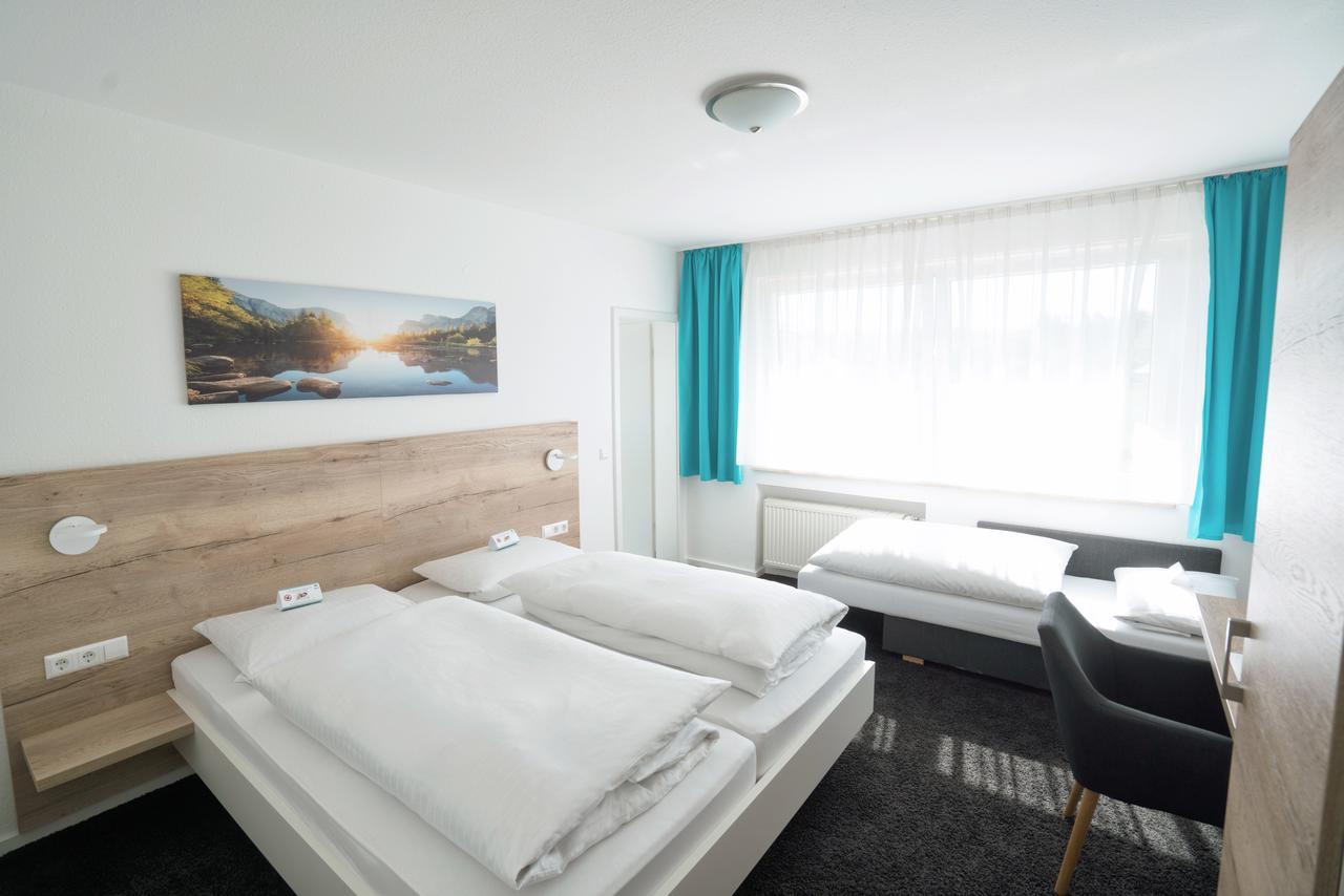 Hotel Zur Sonne Bodelshausen Екстериор снимка