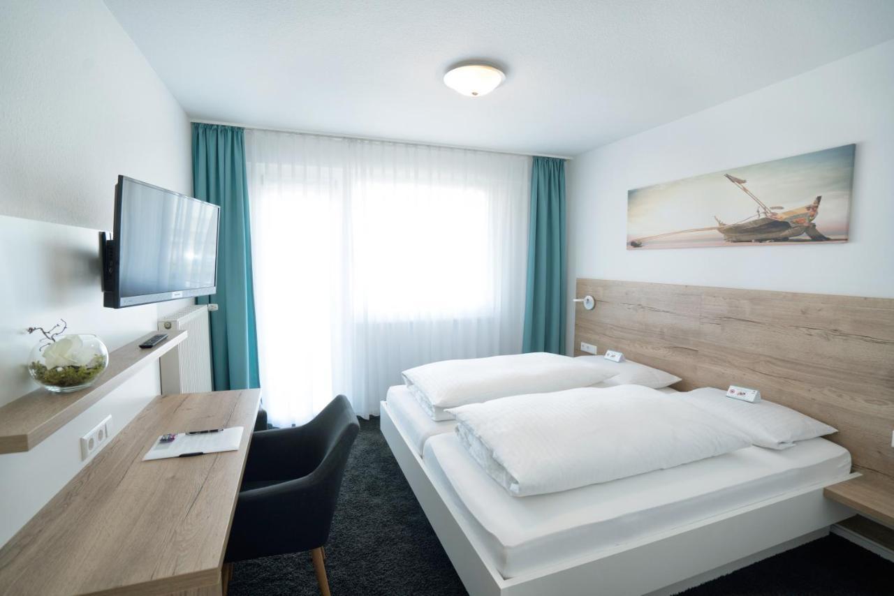 Hotel Zur Sonne Bodelshausen Екстериор снимка